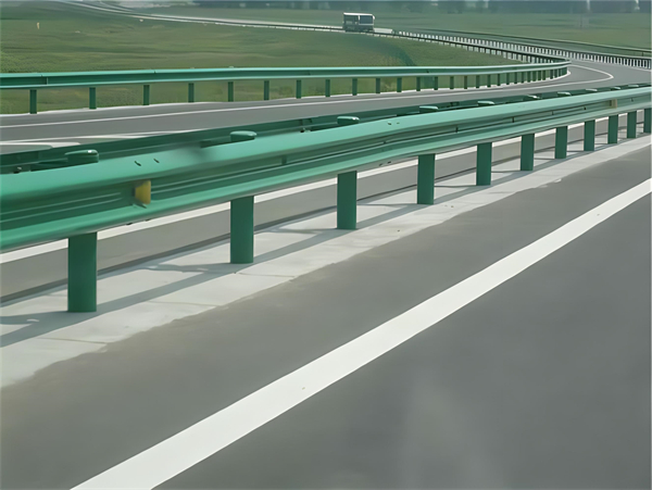 昆玉波形梁护栏在高速公路的应用